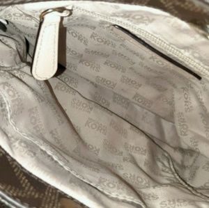 Michael Kors purse